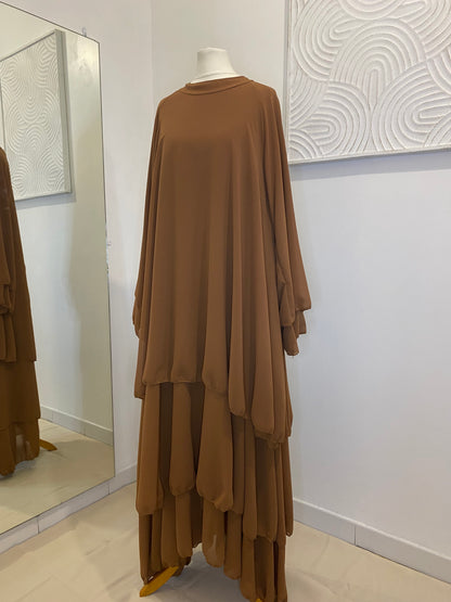 Abaya à volants marron