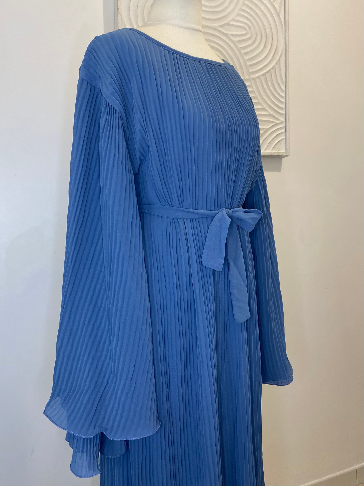 Abaya plissée bleu